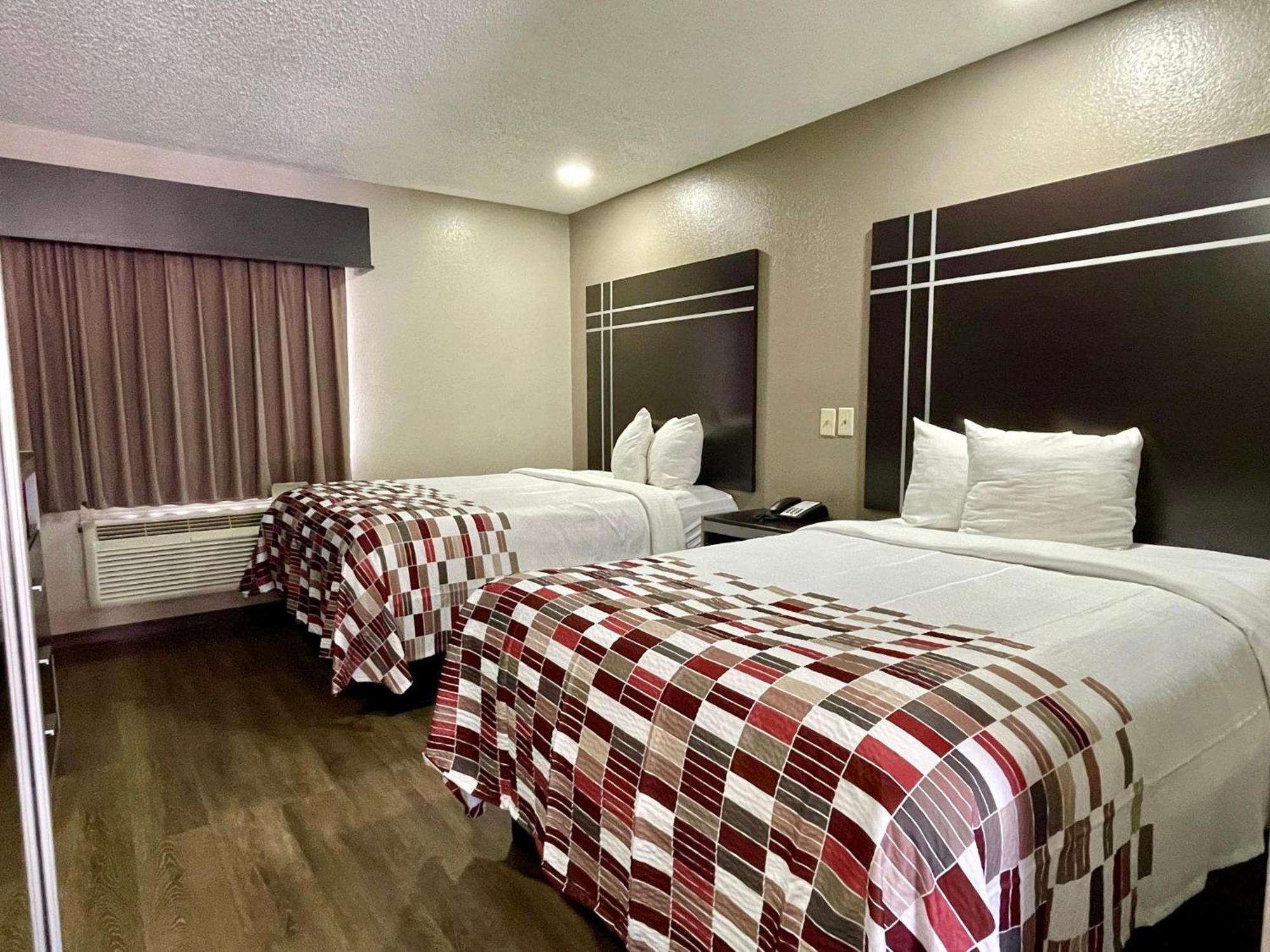 Red Roof Inn & Suites Jackson - Richland Zewnętrze zdjęcie