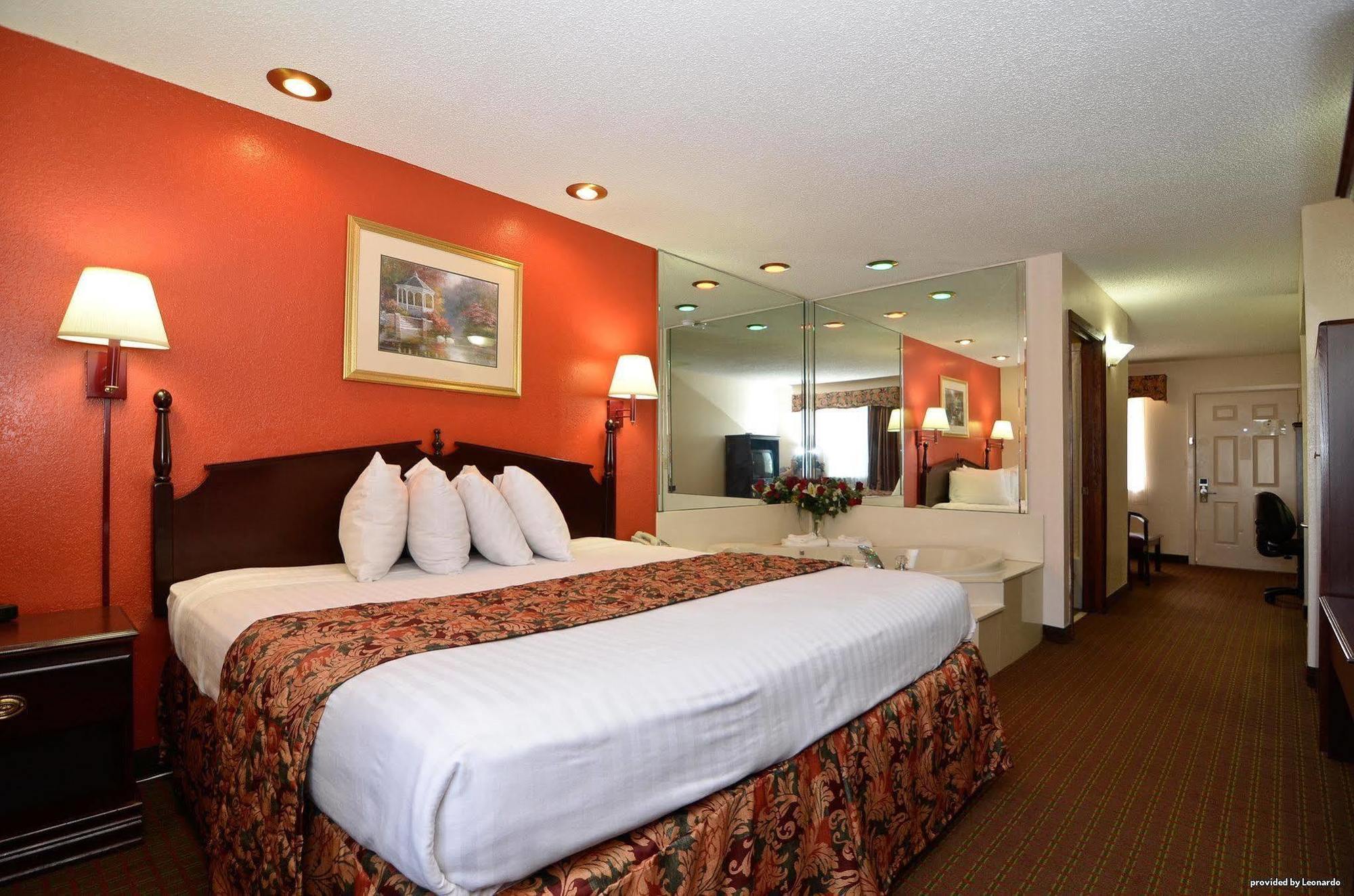 Red Roof Inn & Suites Jackson - Richland Zewnętrze zdjęcie