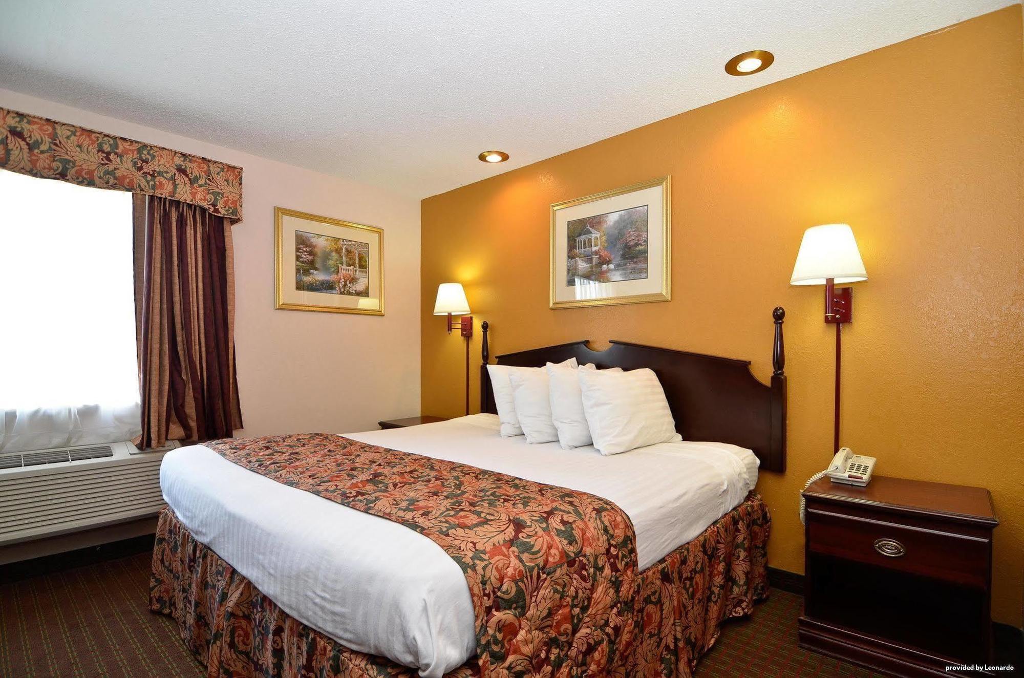 Red Roof Inn & Suites Jackson - Richland Zewnętrze zdjęcie