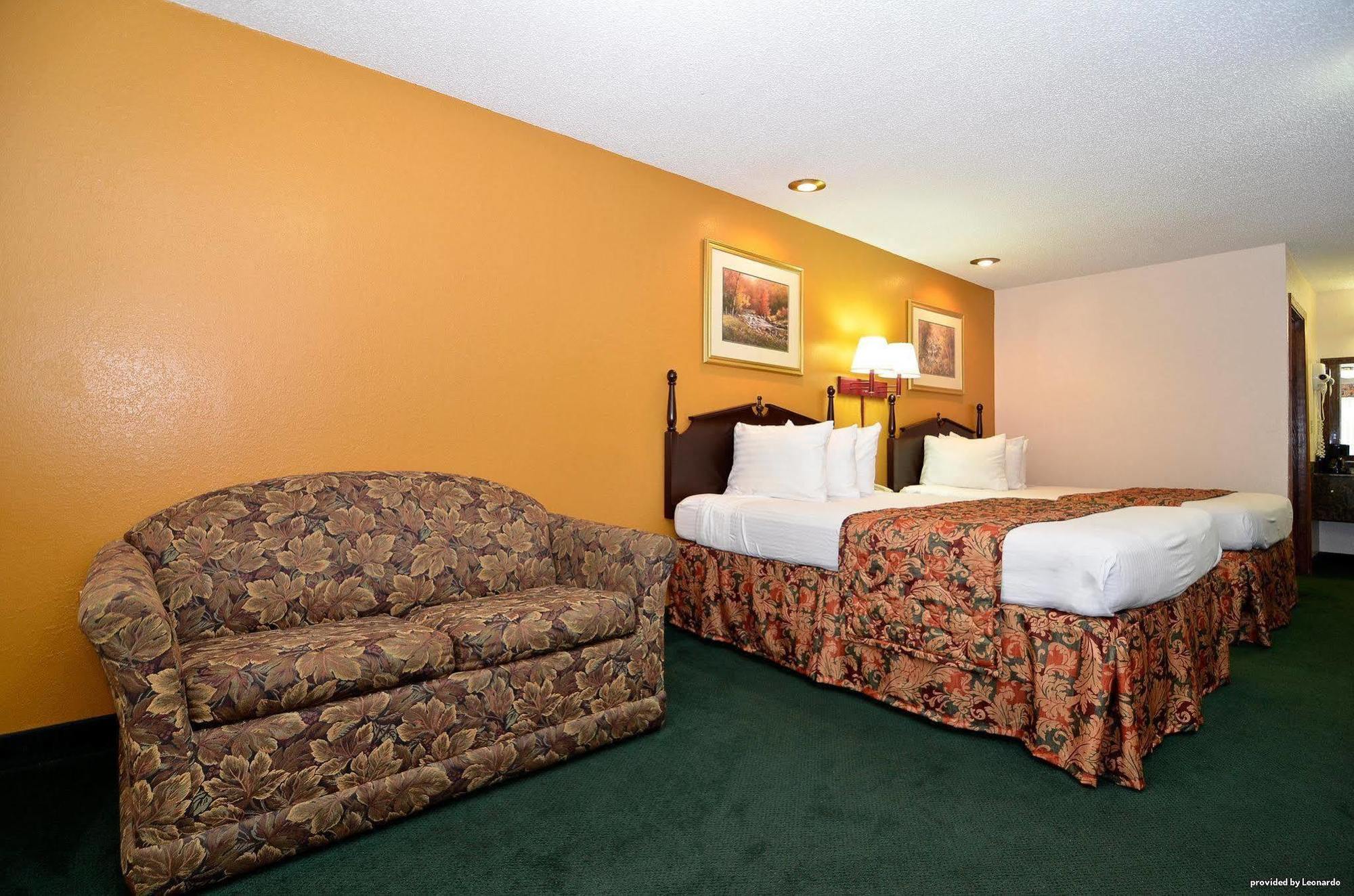 Red Roof Inn & Suites Jackson - Richland Zewnętrze zdjęcie