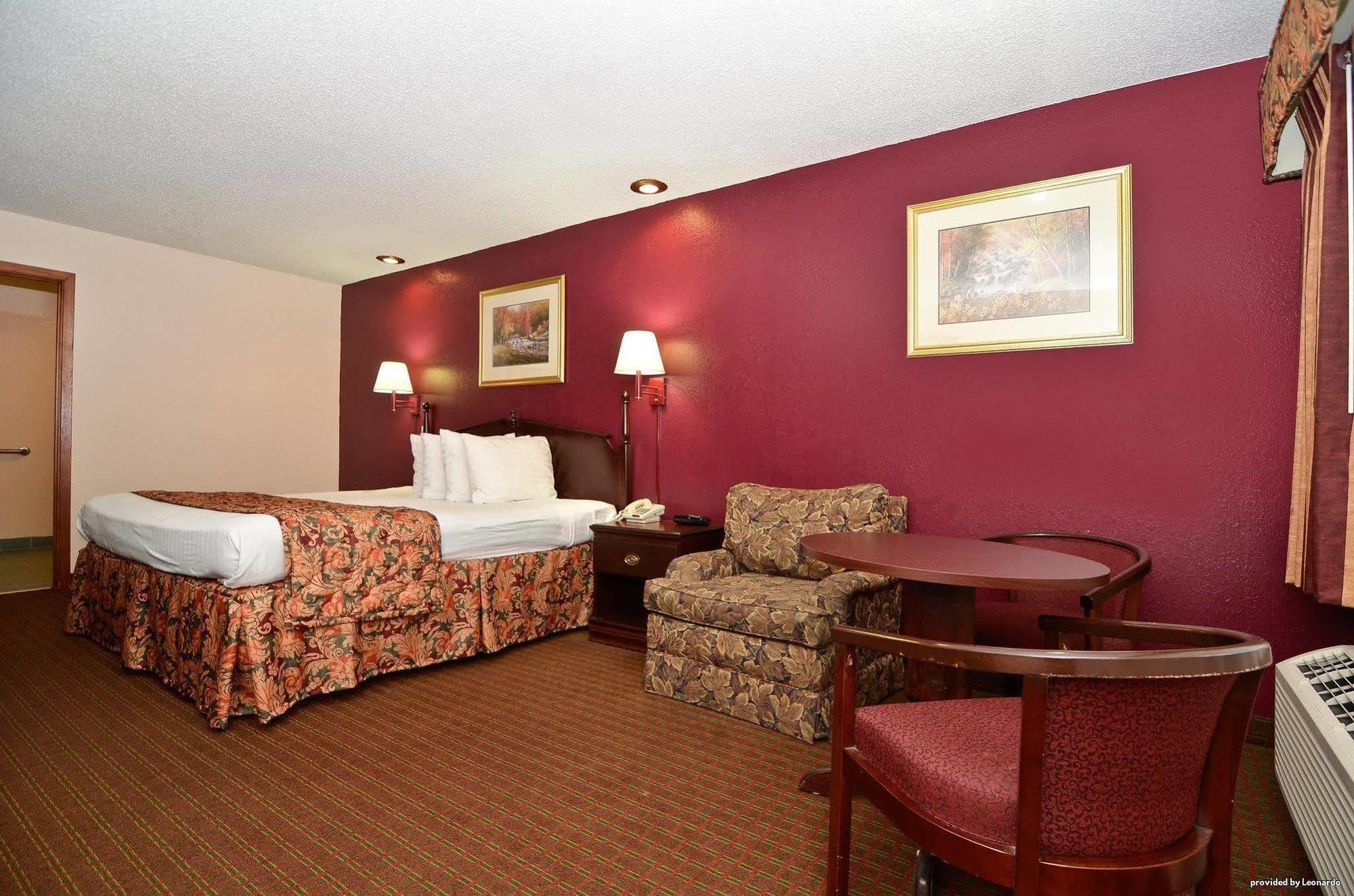 Red Roof Inn & Suites Jackson - Richland Zewnętrze zdjęcie